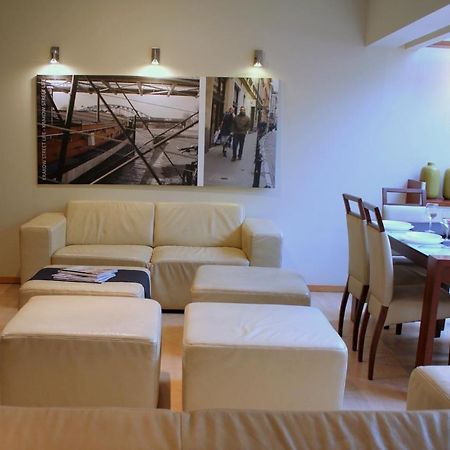 Apartment With Garden In City Center クラクフ エクステリア 写真